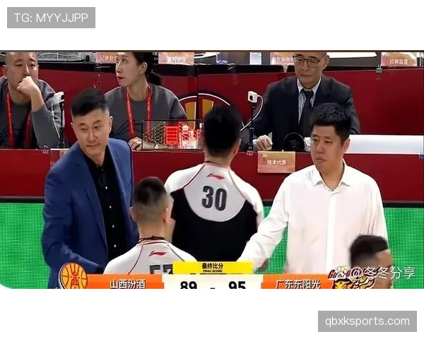 阻挡犯规怎么判?规则解析与实战判罚标准 阻挡犯规怎么判?规则解析与实战判罚标准